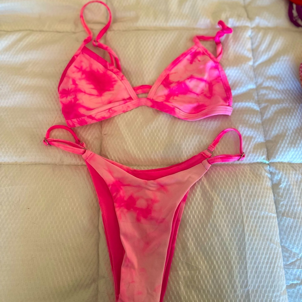 Worlds Hottest Bikini - Alli Bikini Top & Bottom Set XS S